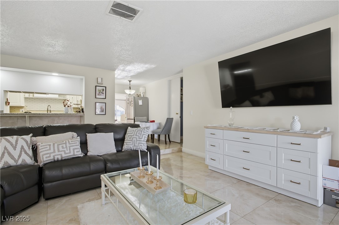 1556 Ottawa Drive