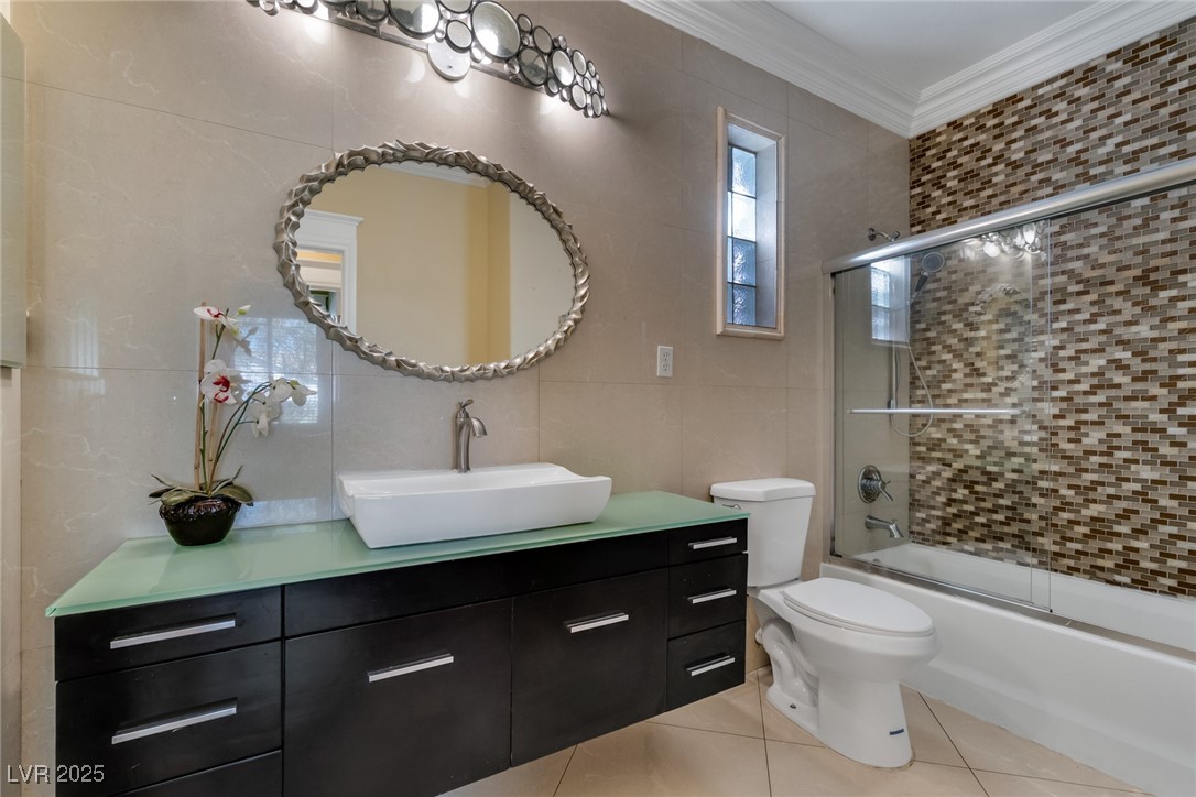 1006 Coldwater Falls Way