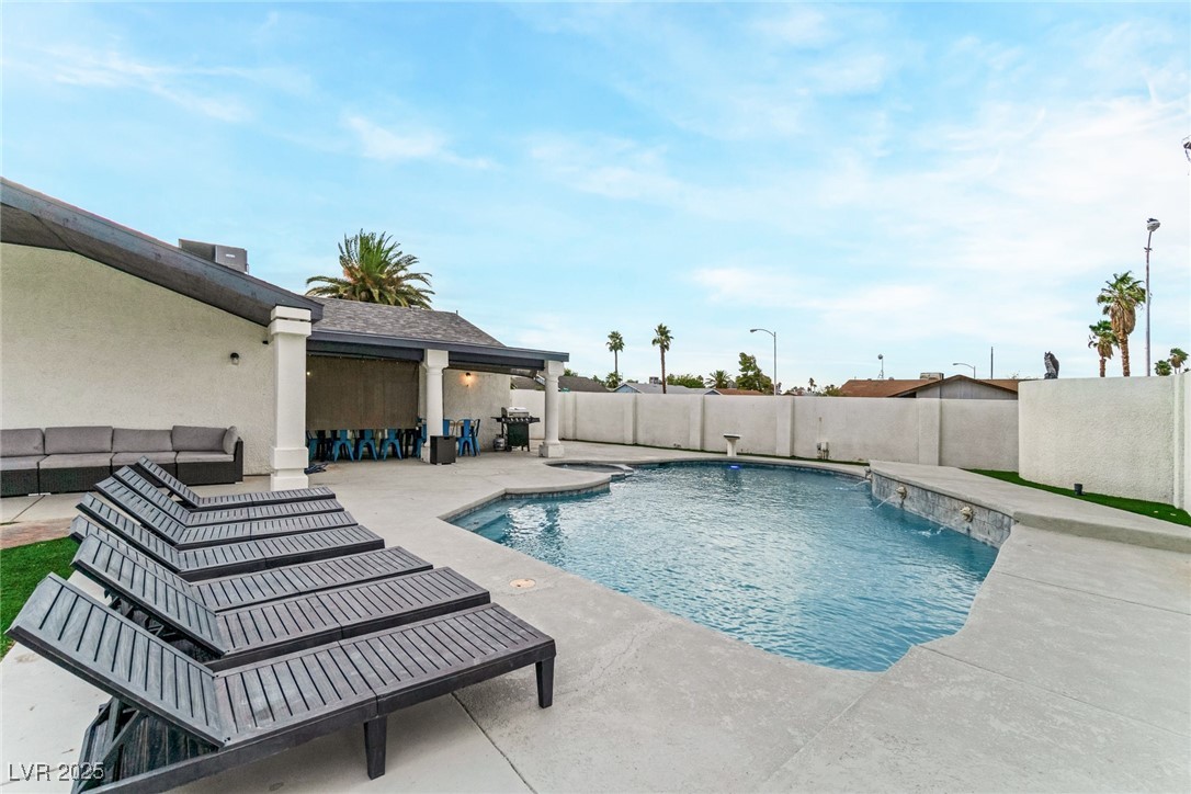 5514 Oxbow Street