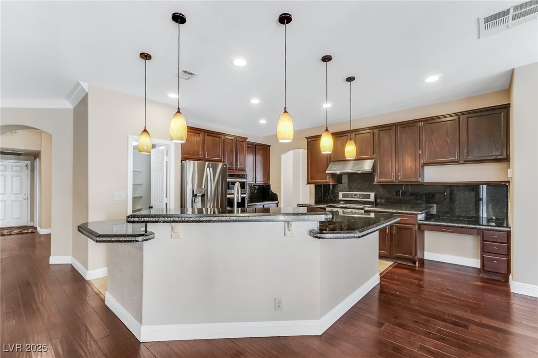 7 Crown Valley Drive