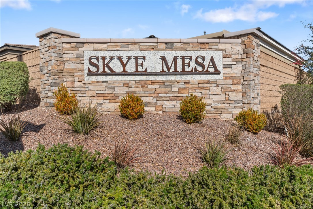 8657 Hartmont Street