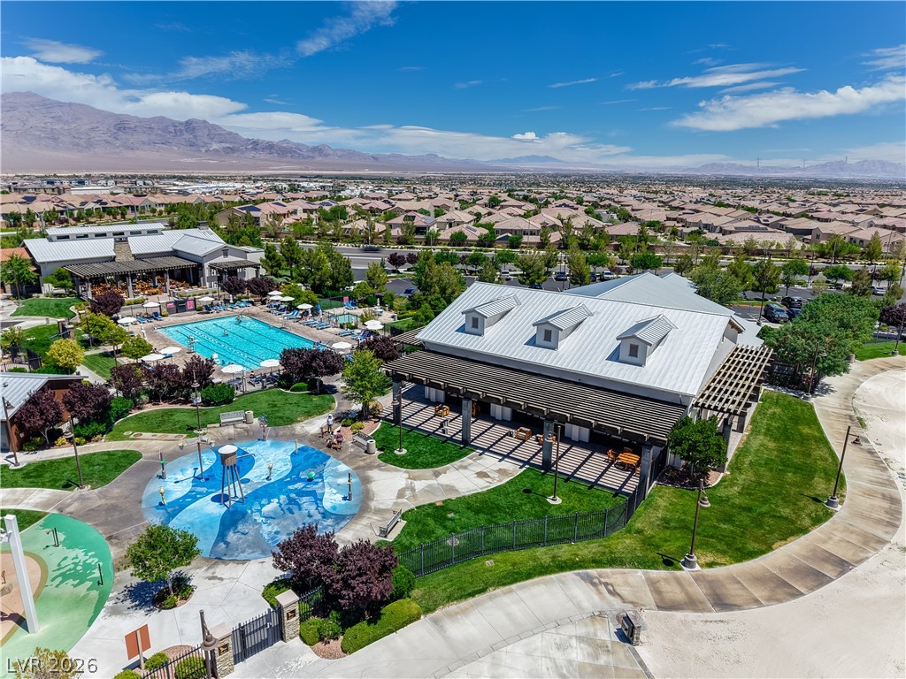 8657 Hartmont Street