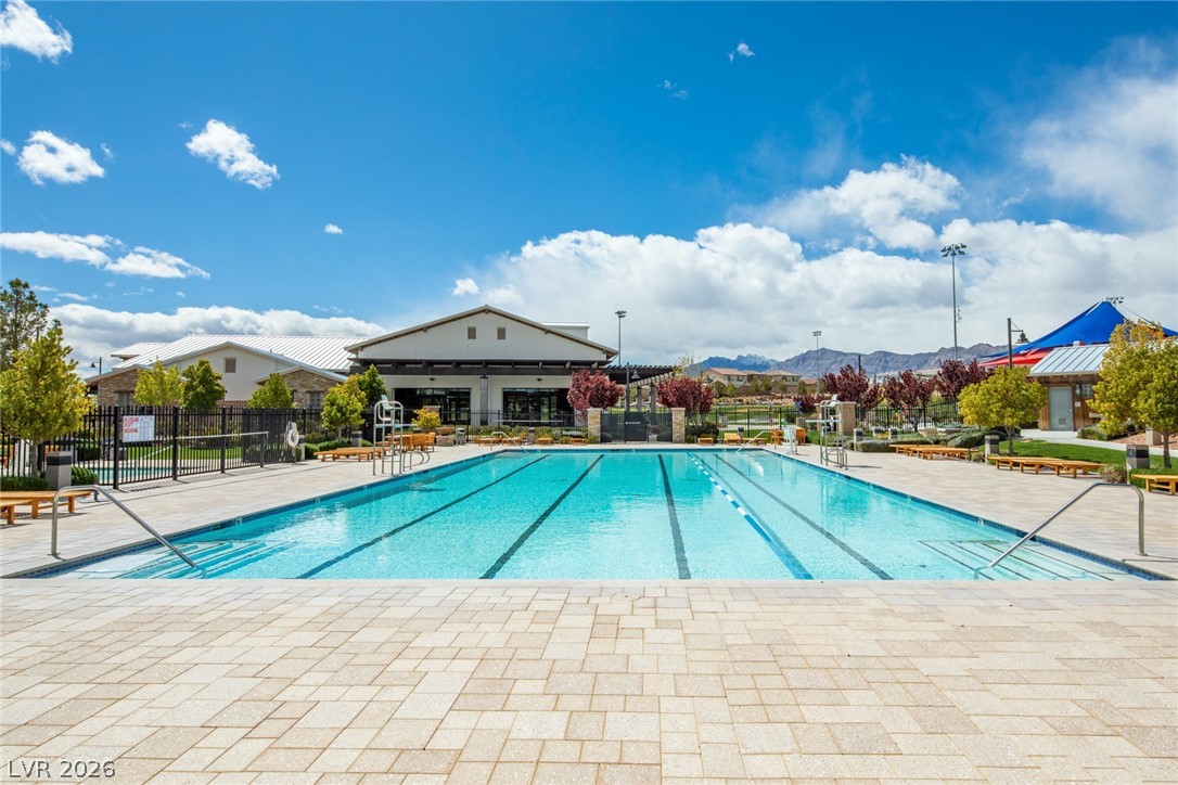 8657 Hartmont Street