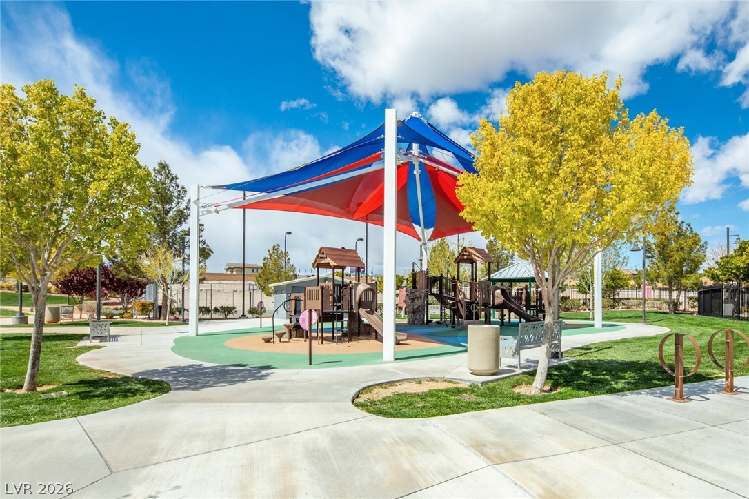 8657 Hartmont Street