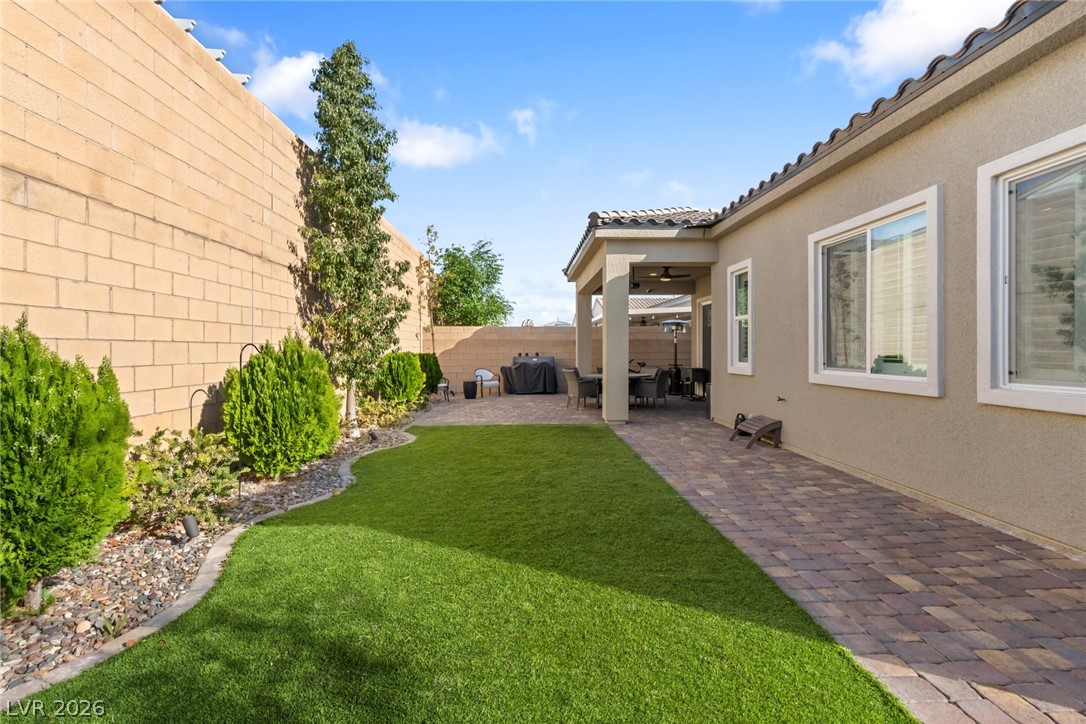 8657 Hartmont Street