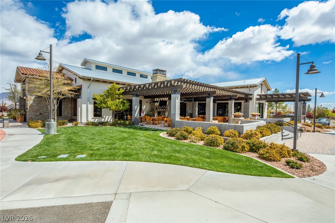 8657 Hartmont Street