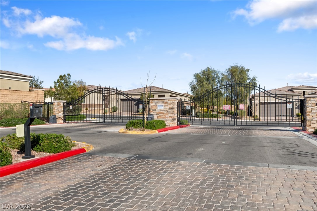 8657 Hartmont Street