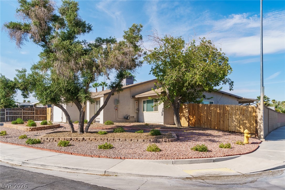 5551 Corral Circle