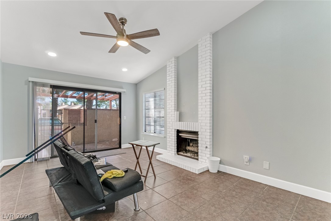 2379 Pickwick Drive