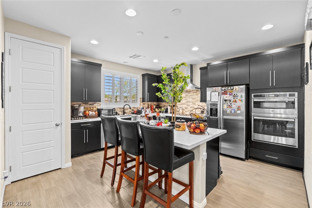 664 Sostenuto Street