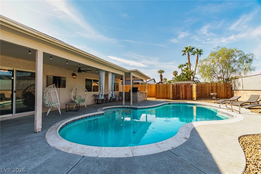 5551 Corral Circle