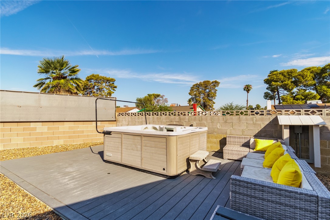 5551 Corral Circle