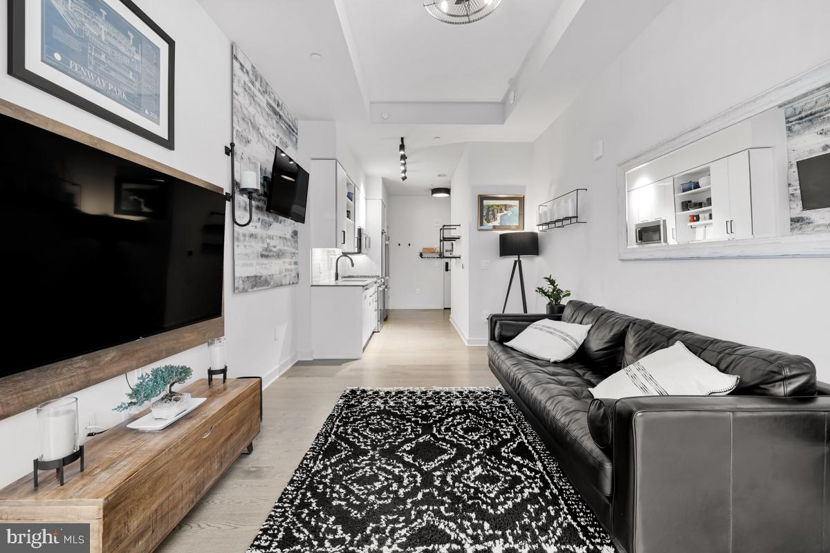 70 N STREET SE Unit: N207