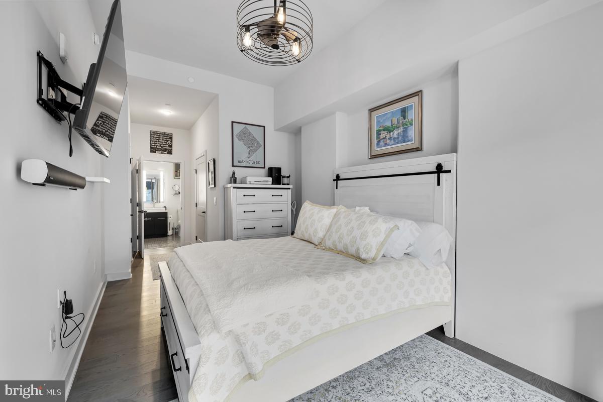 70 N STREET SE Unit: N207