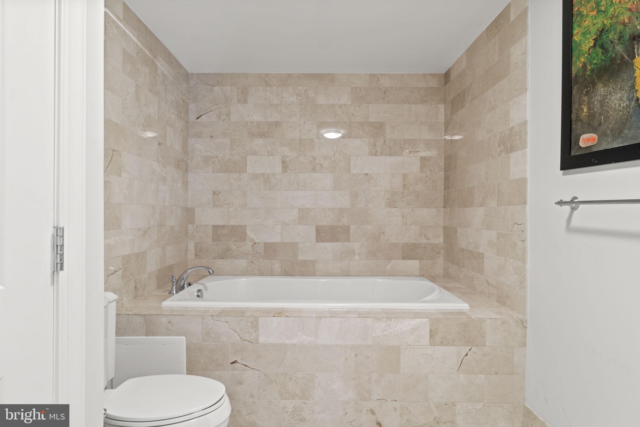 2425 L STREET NW Unit: 430