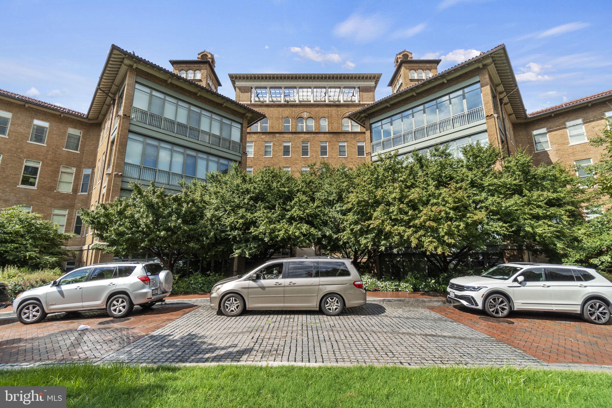 2425 L STREET NW Unit: 430