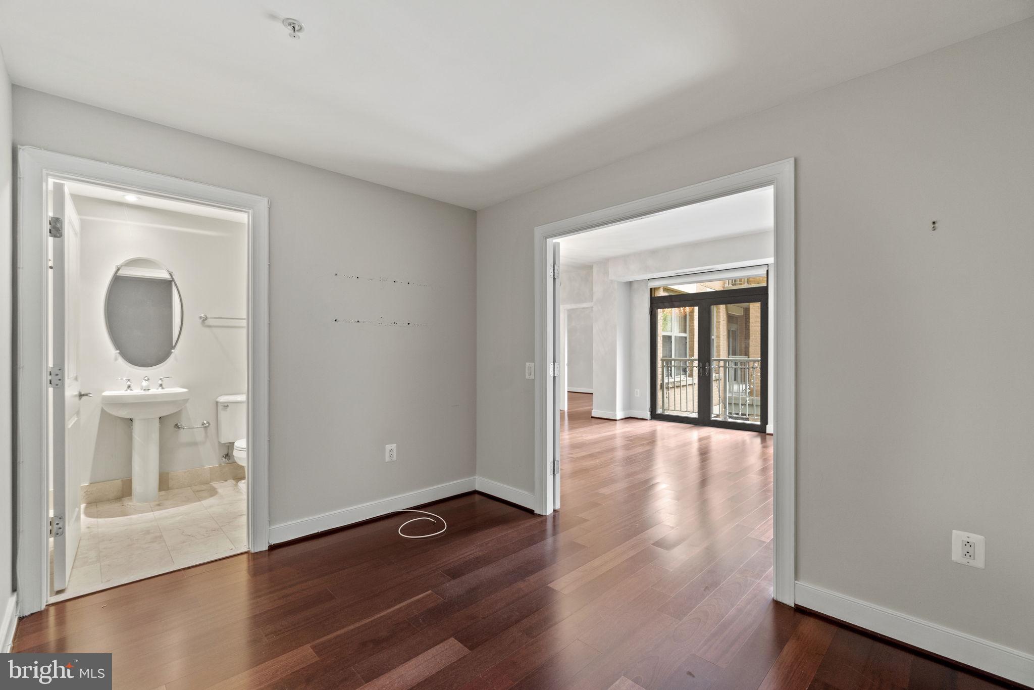 2425 L STREET NW Unit: 430