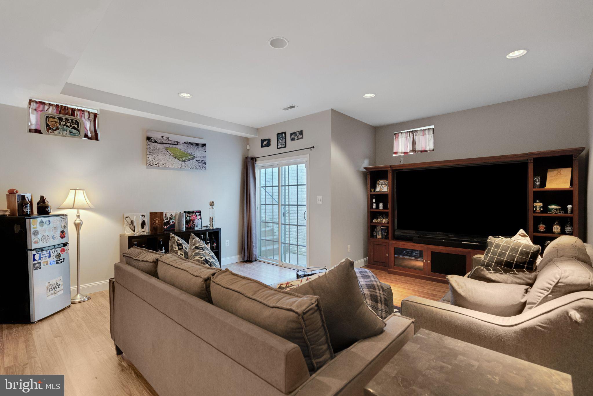 11671 Heart River Ct