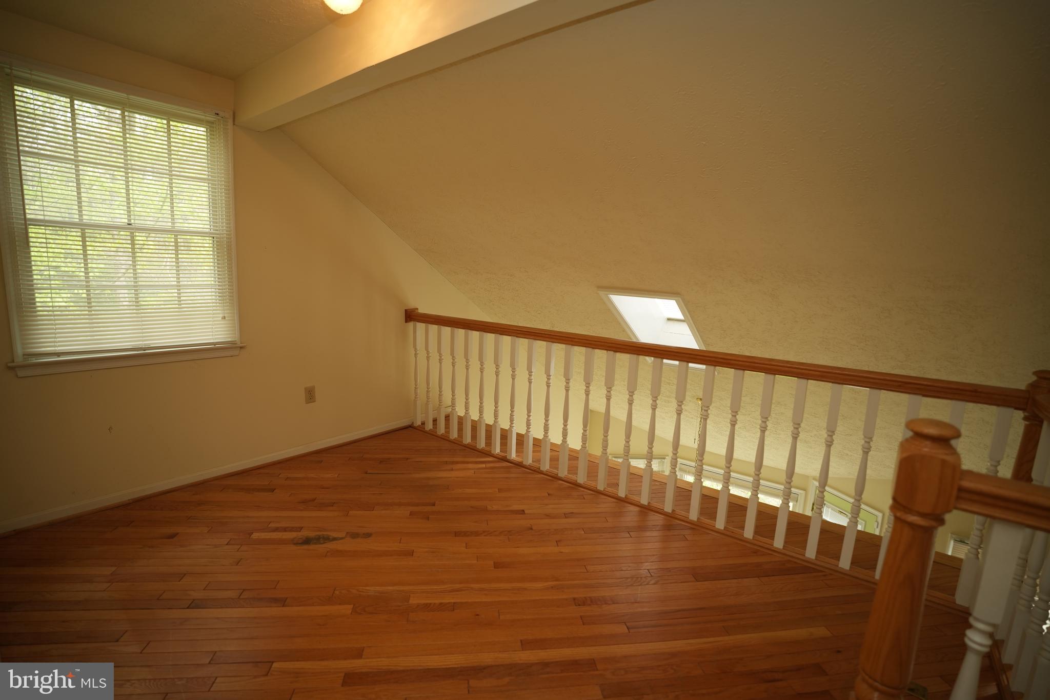 12225 Manor Ct