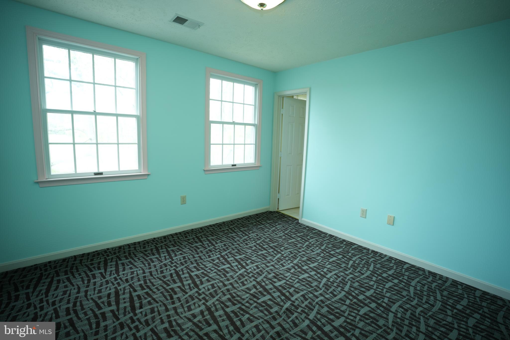 12225 Manor Ct