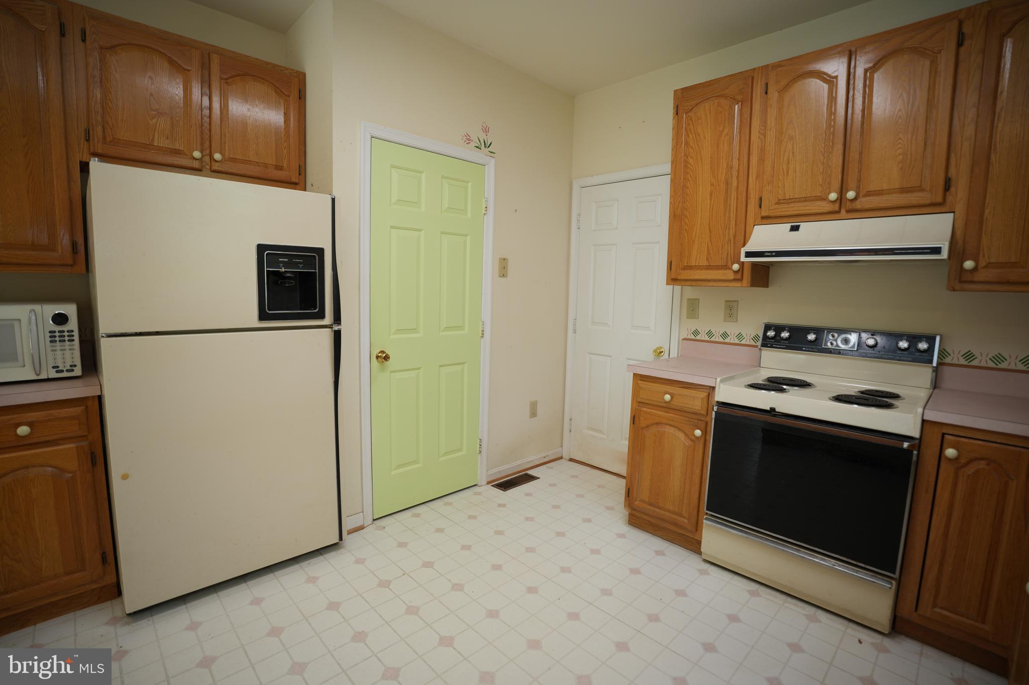 12225 Manor Ct