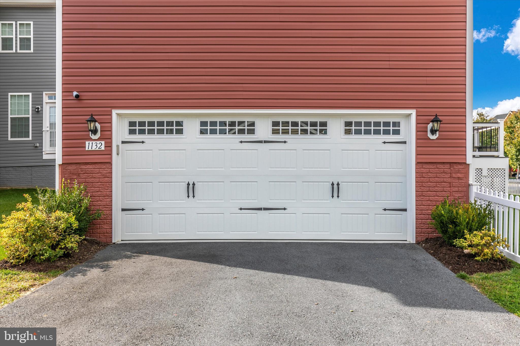 1132 Long Farm Cir