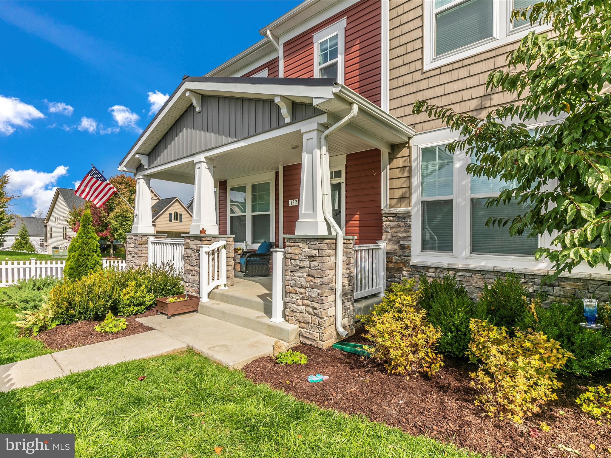 1132 Long Farm Cir