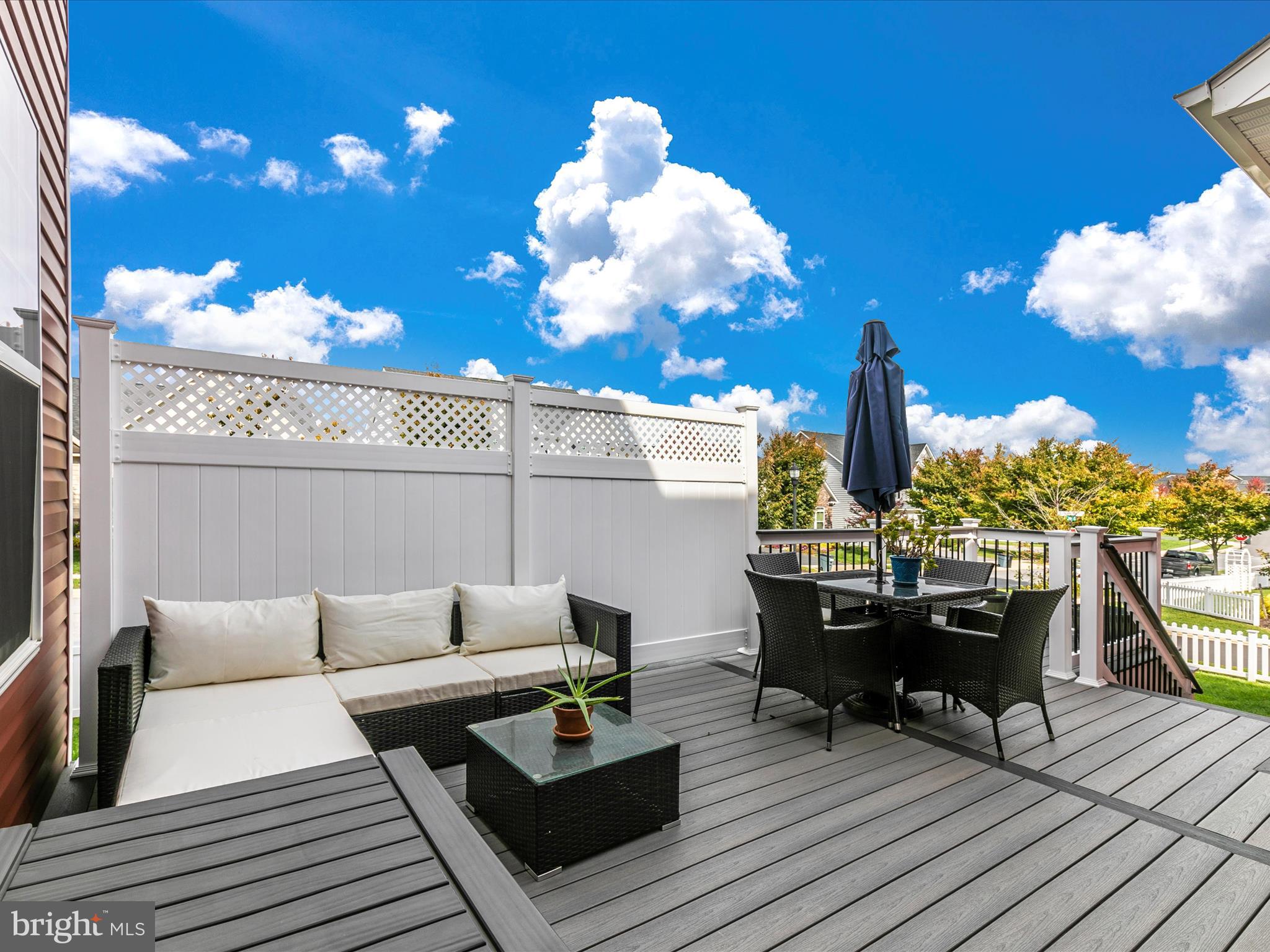 1132 Long Farm Cir