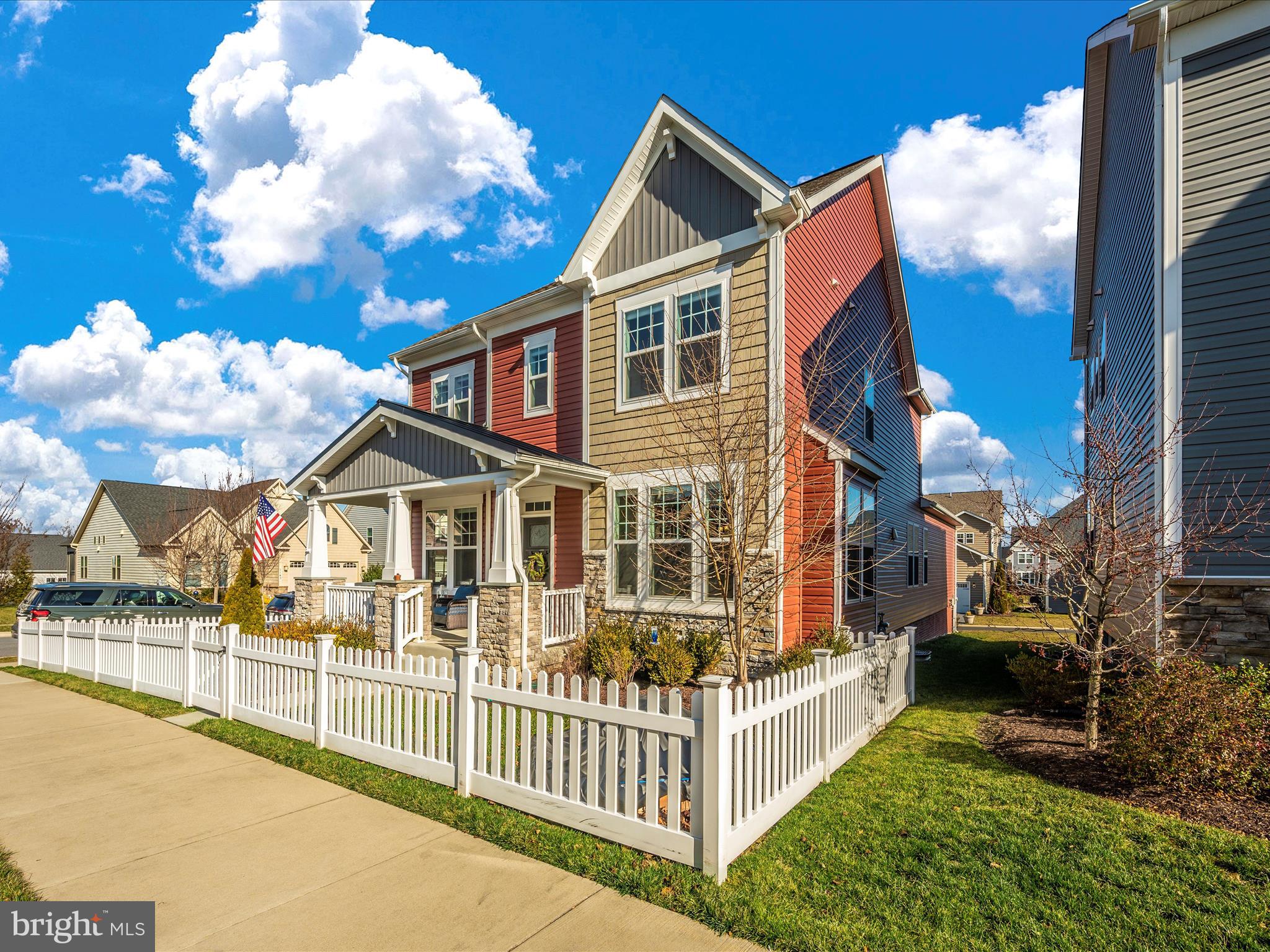 1132 Long Farm Cir