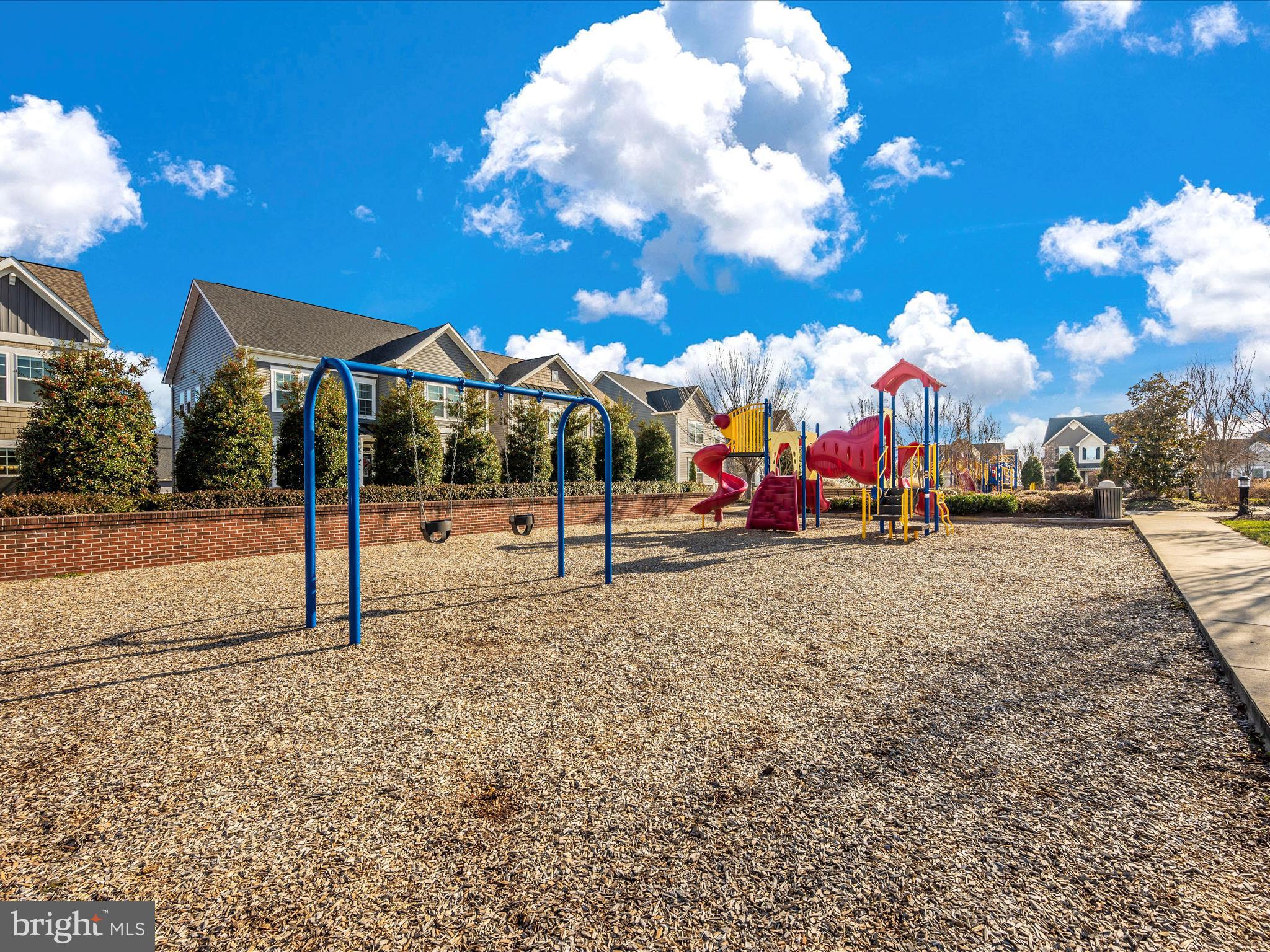 1132 Long Farm Cir