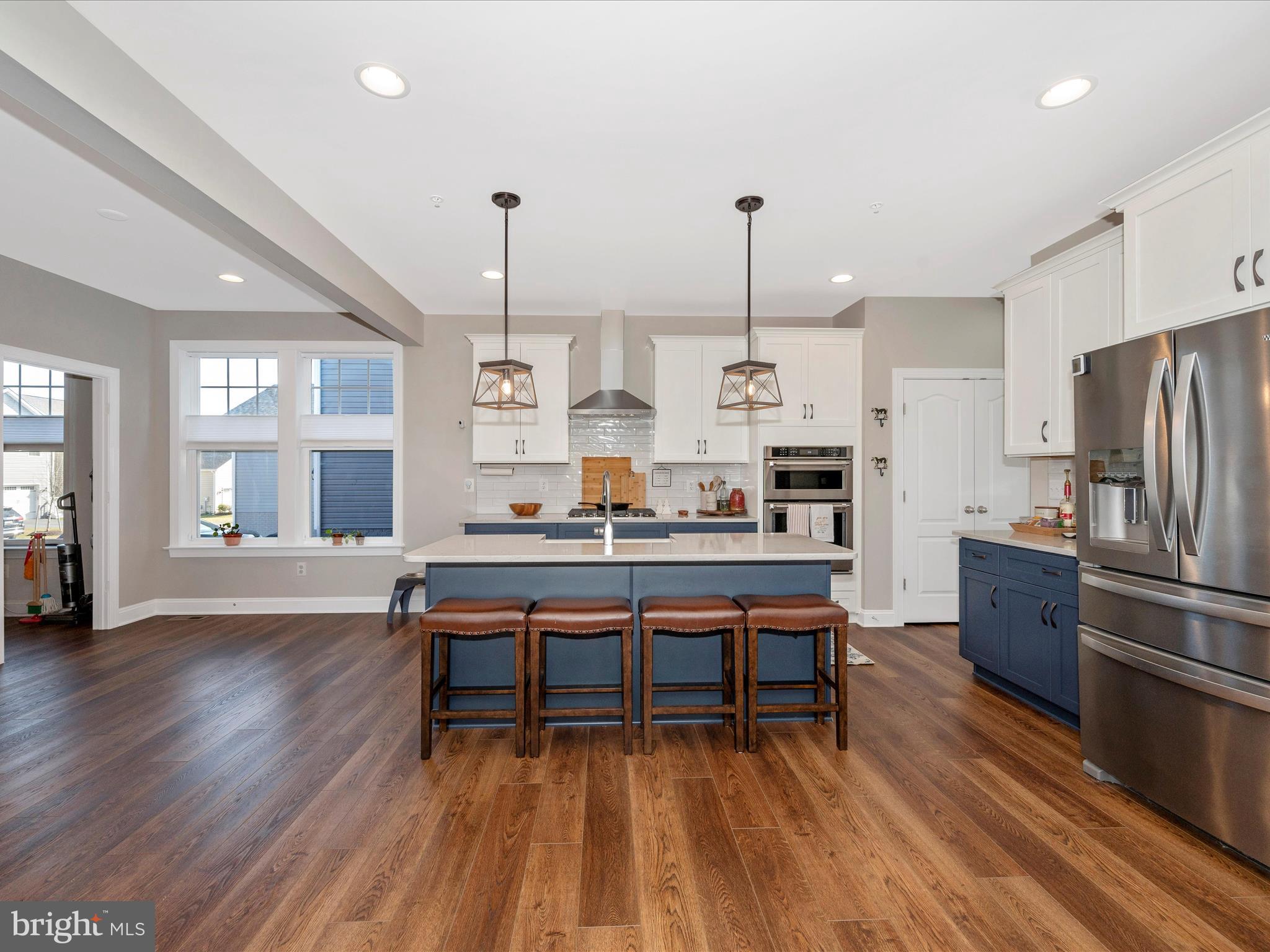 1132 Long Farm Cir