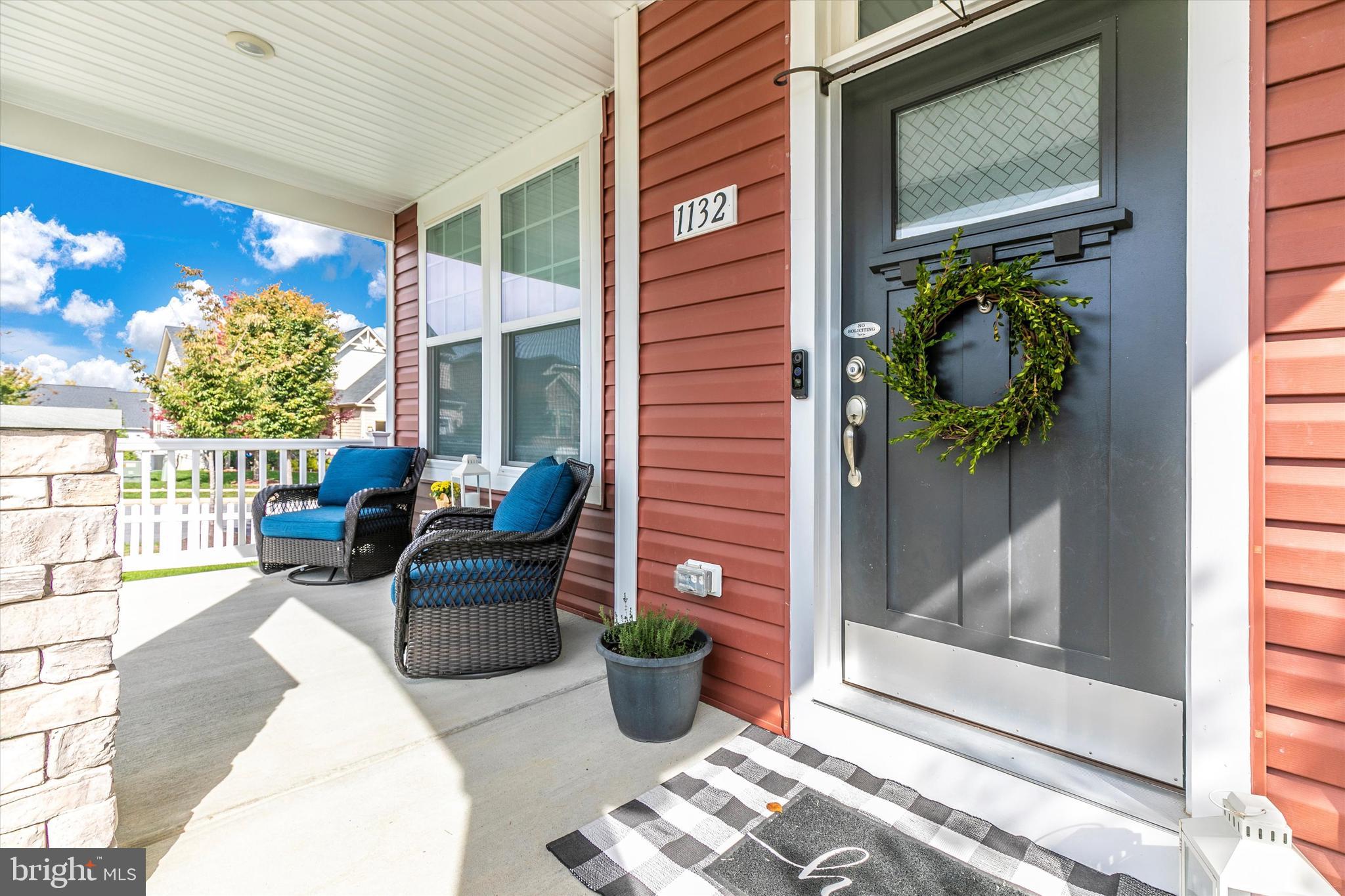 1132 Long Farm Cir