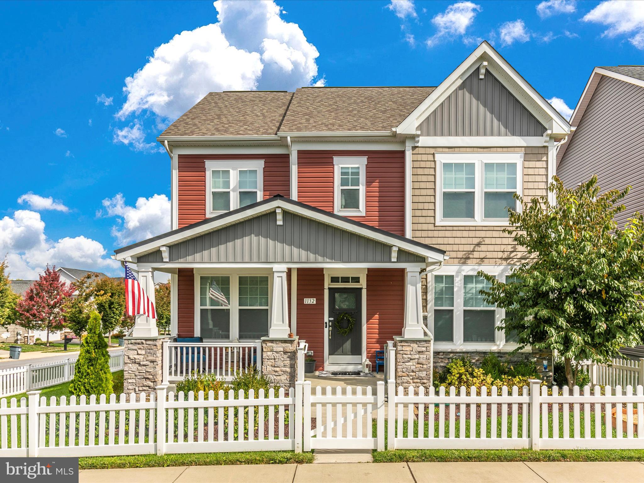 1132 Long Farm Cir