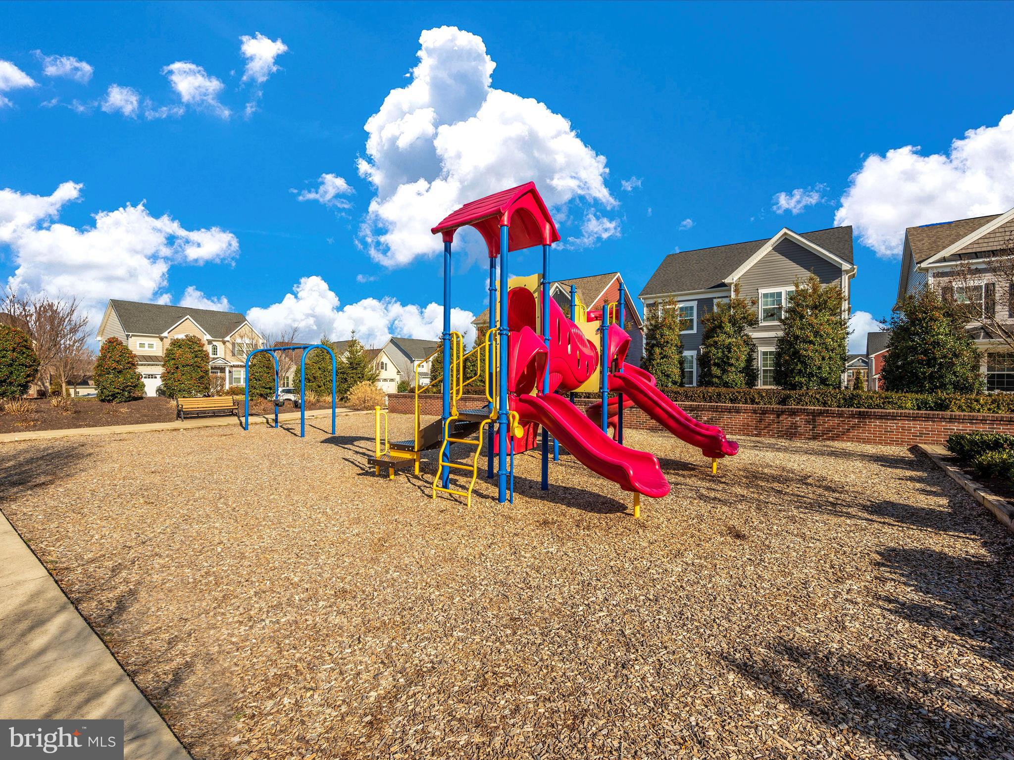 1132 Long Farm Cir