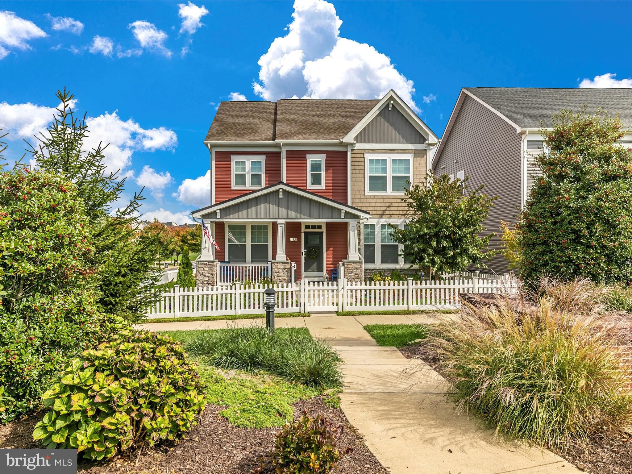 1132 Long Farm Cir