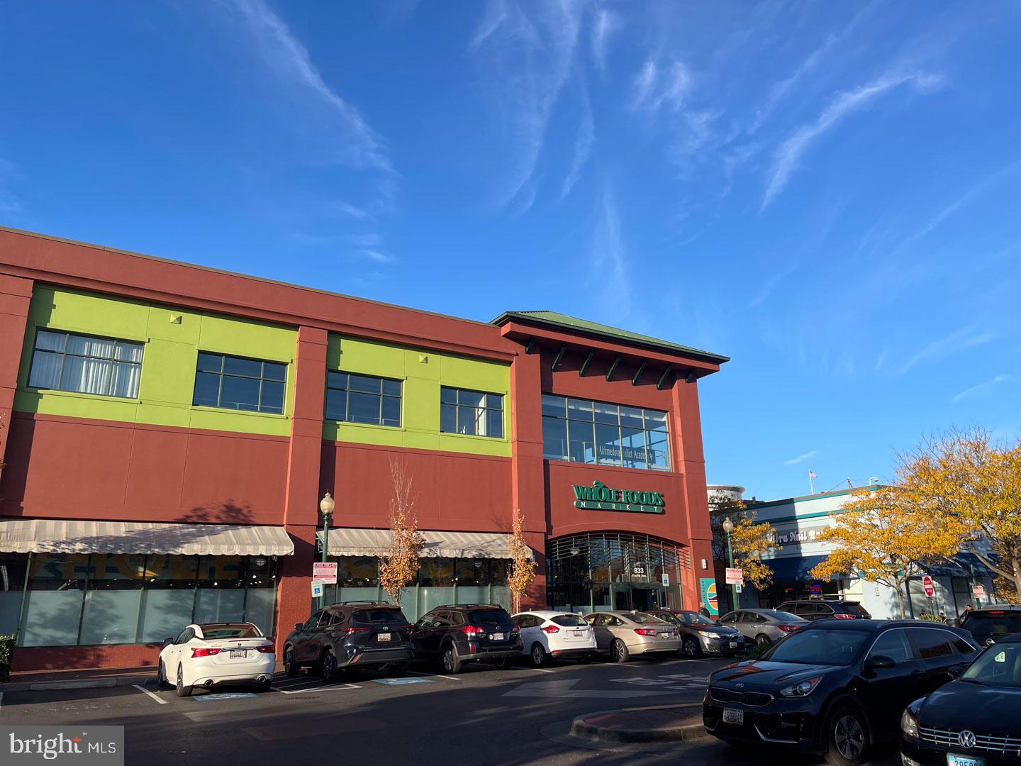 930 Wayne Ave #404