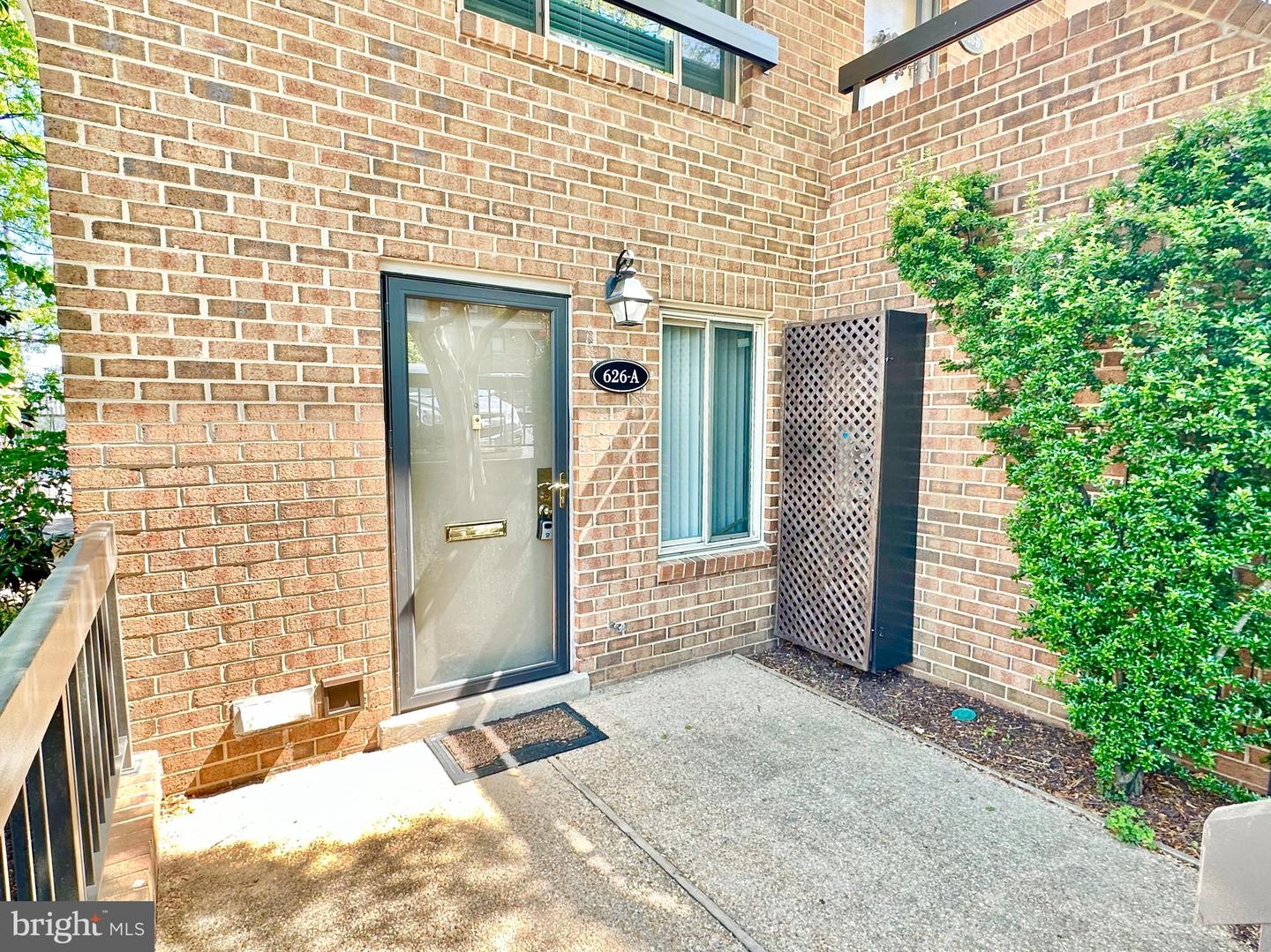 626 15th STREET S Unit: 1