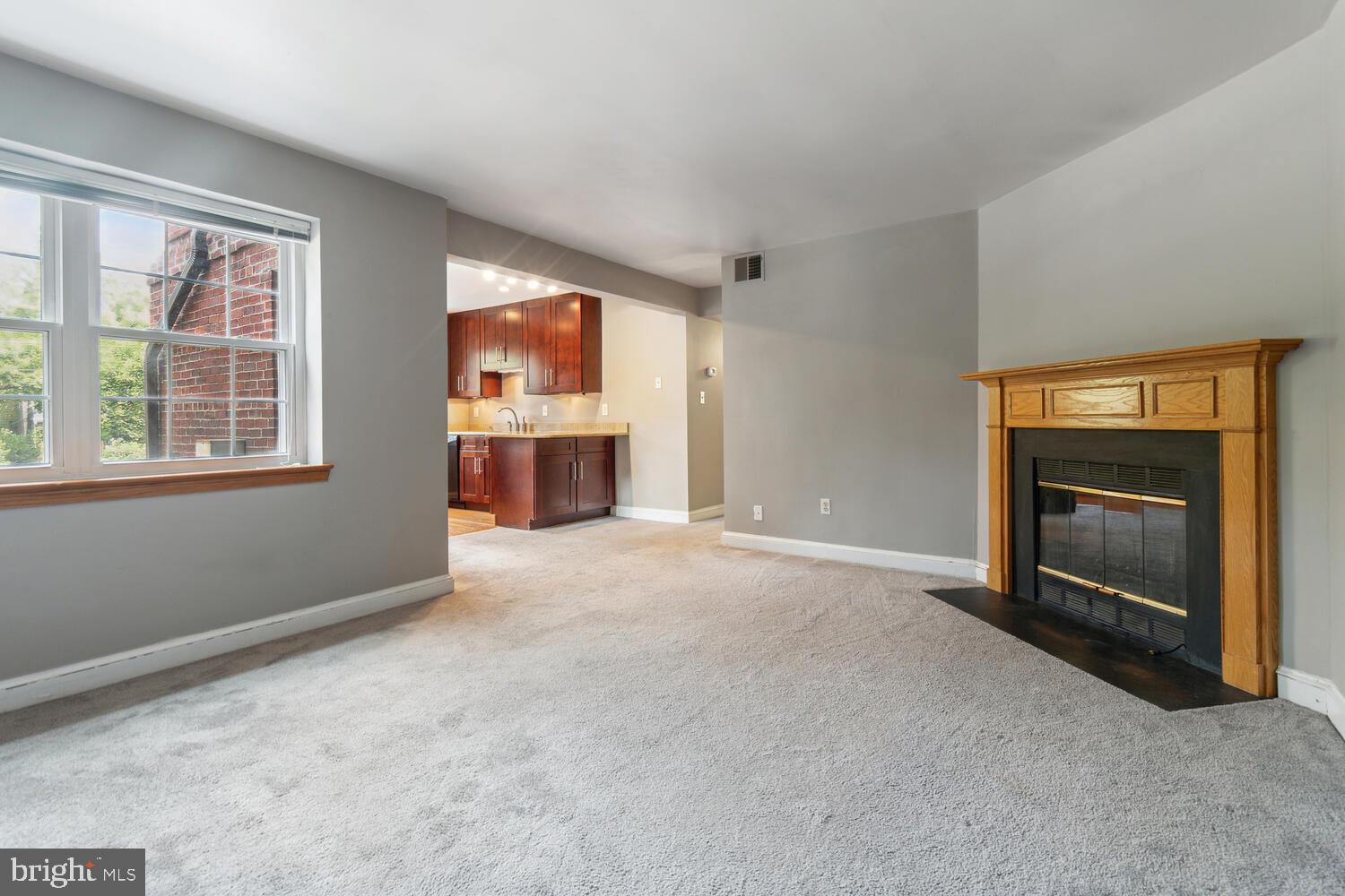 2111 N Scott STREET N Unit: 57