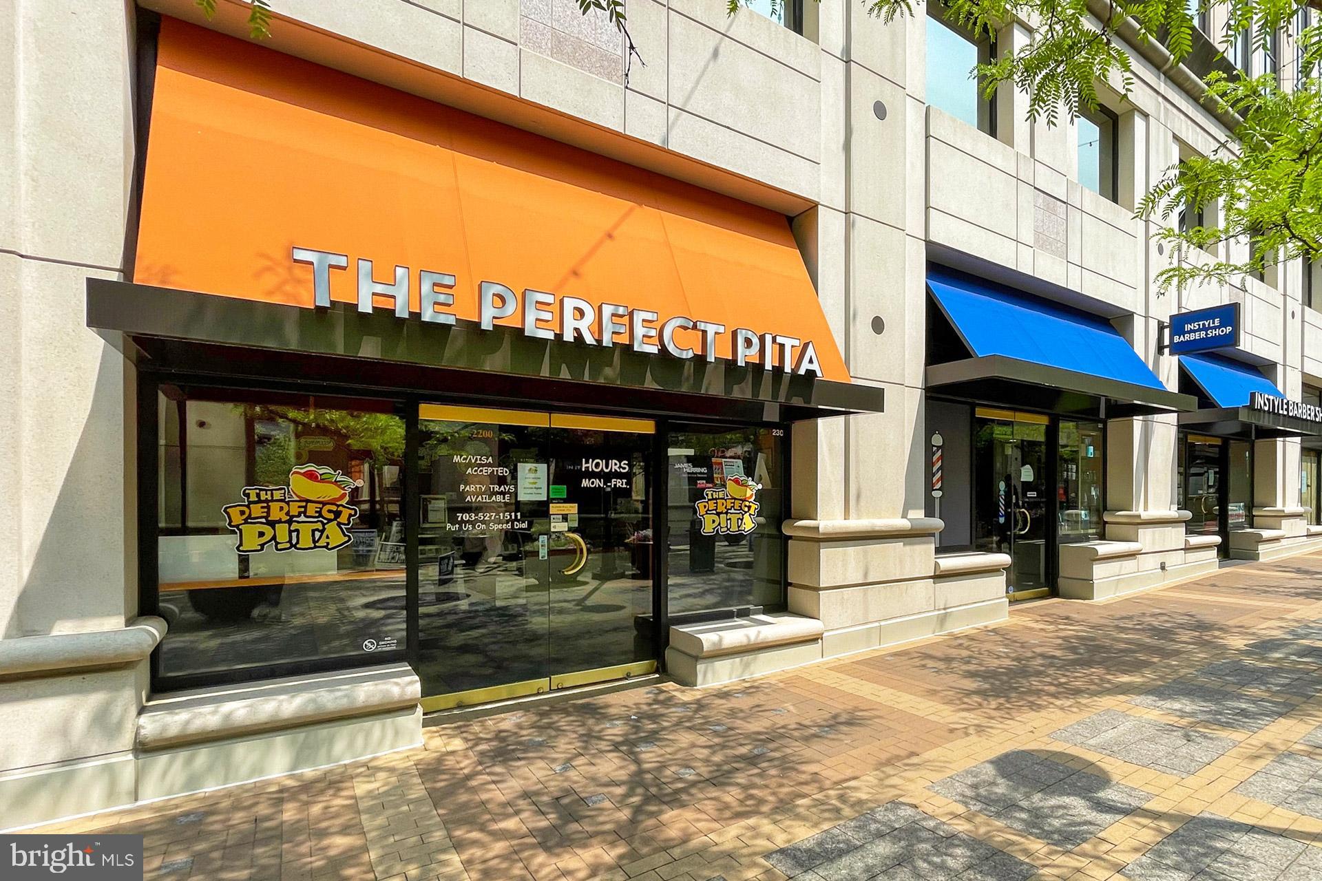 1700B Clarendon BOULEVARD Unit: 124
