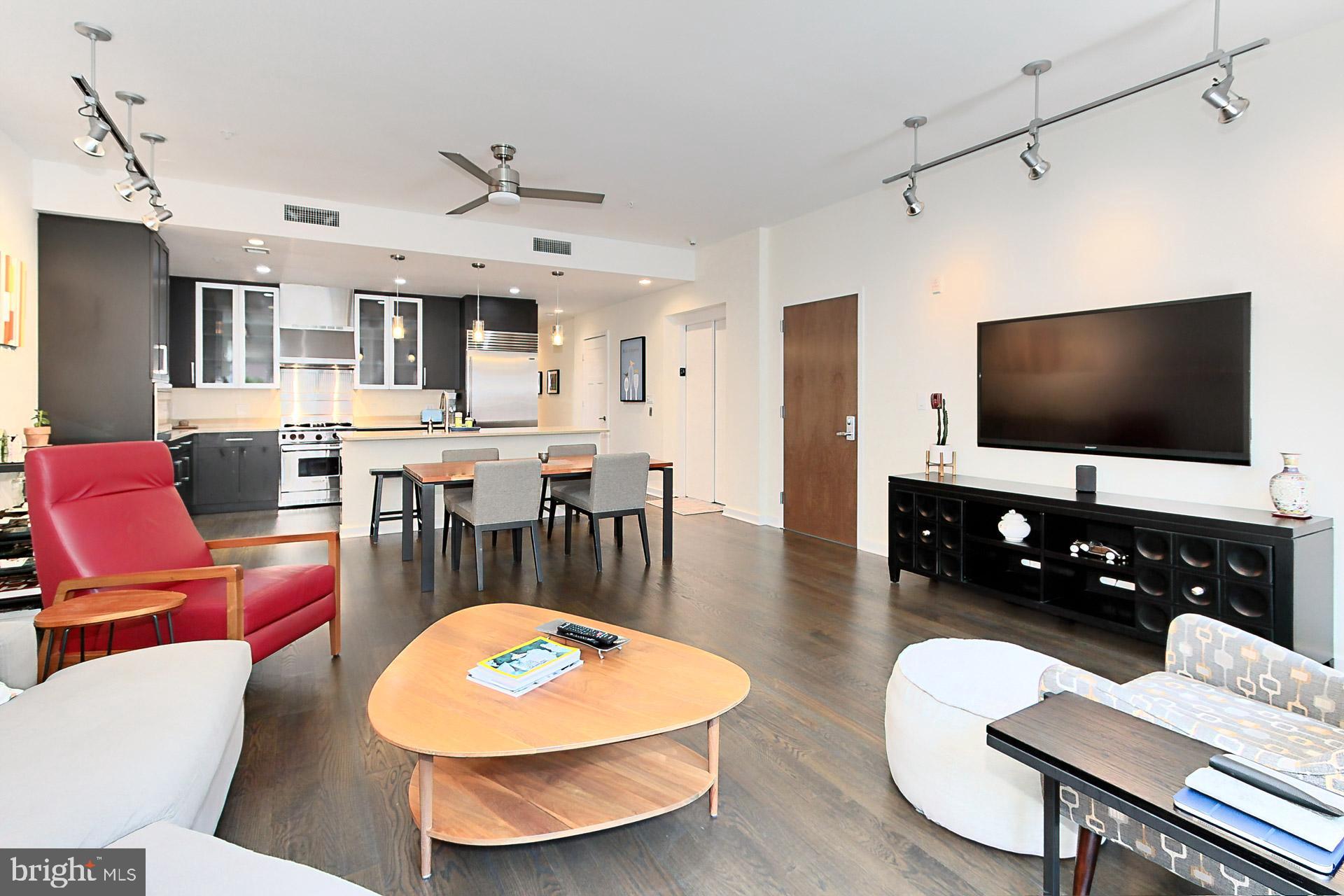 1700B Clarendon BOULEVARD Unit: 124