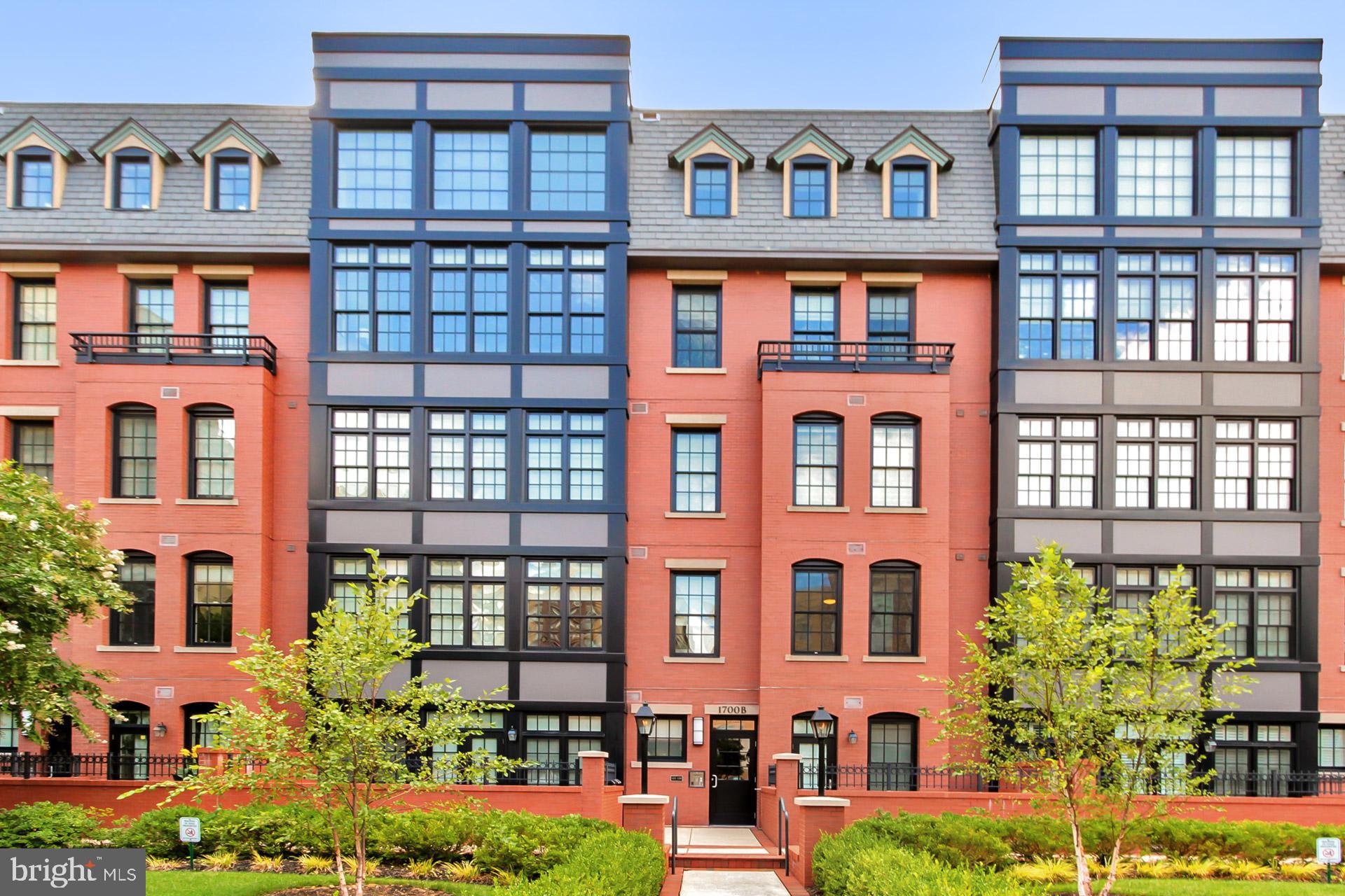 1700B Clarendon BOULEVARD Unit: 124