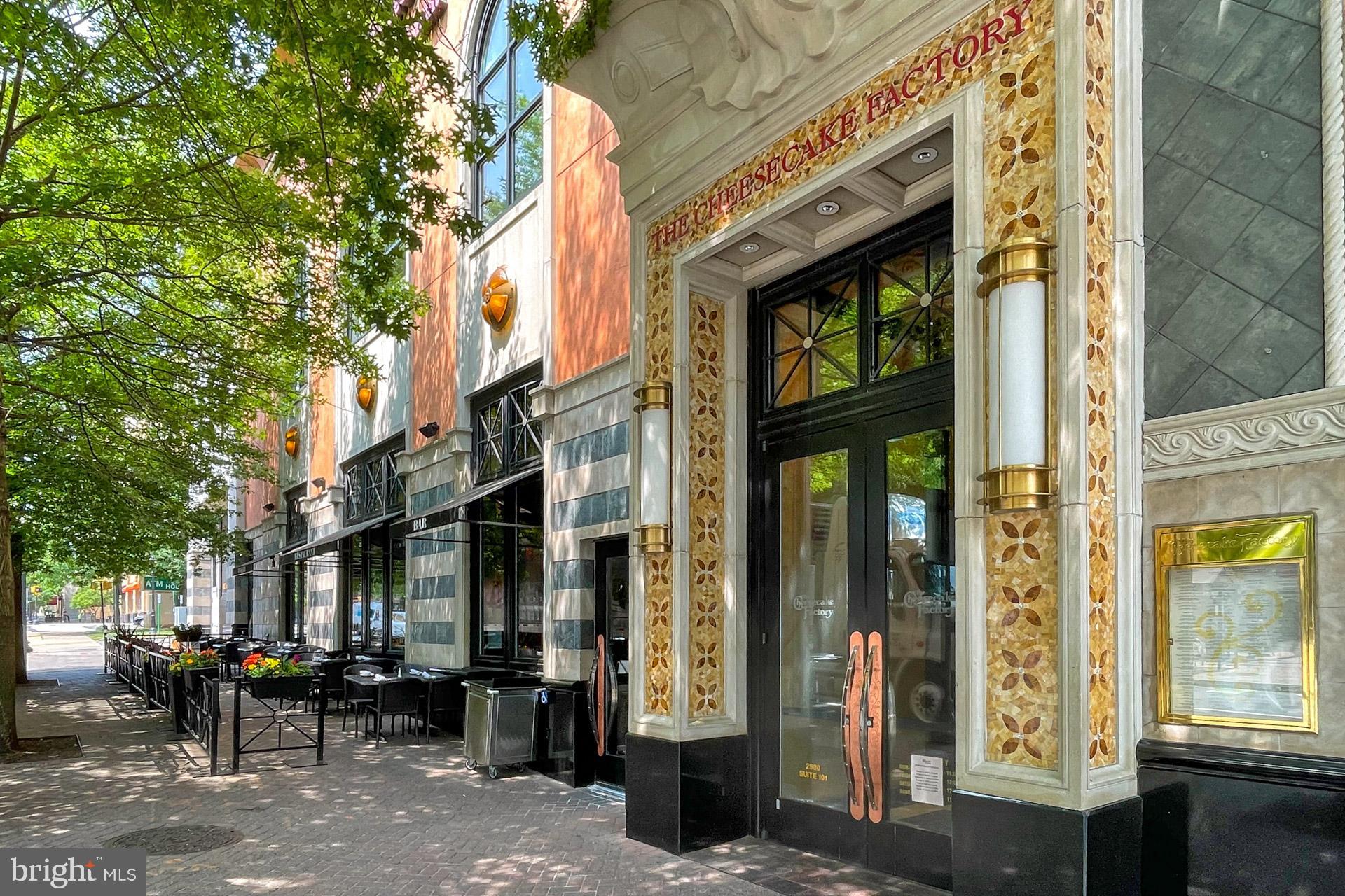 1700B Clarendon BOULEVARD Unit: 124