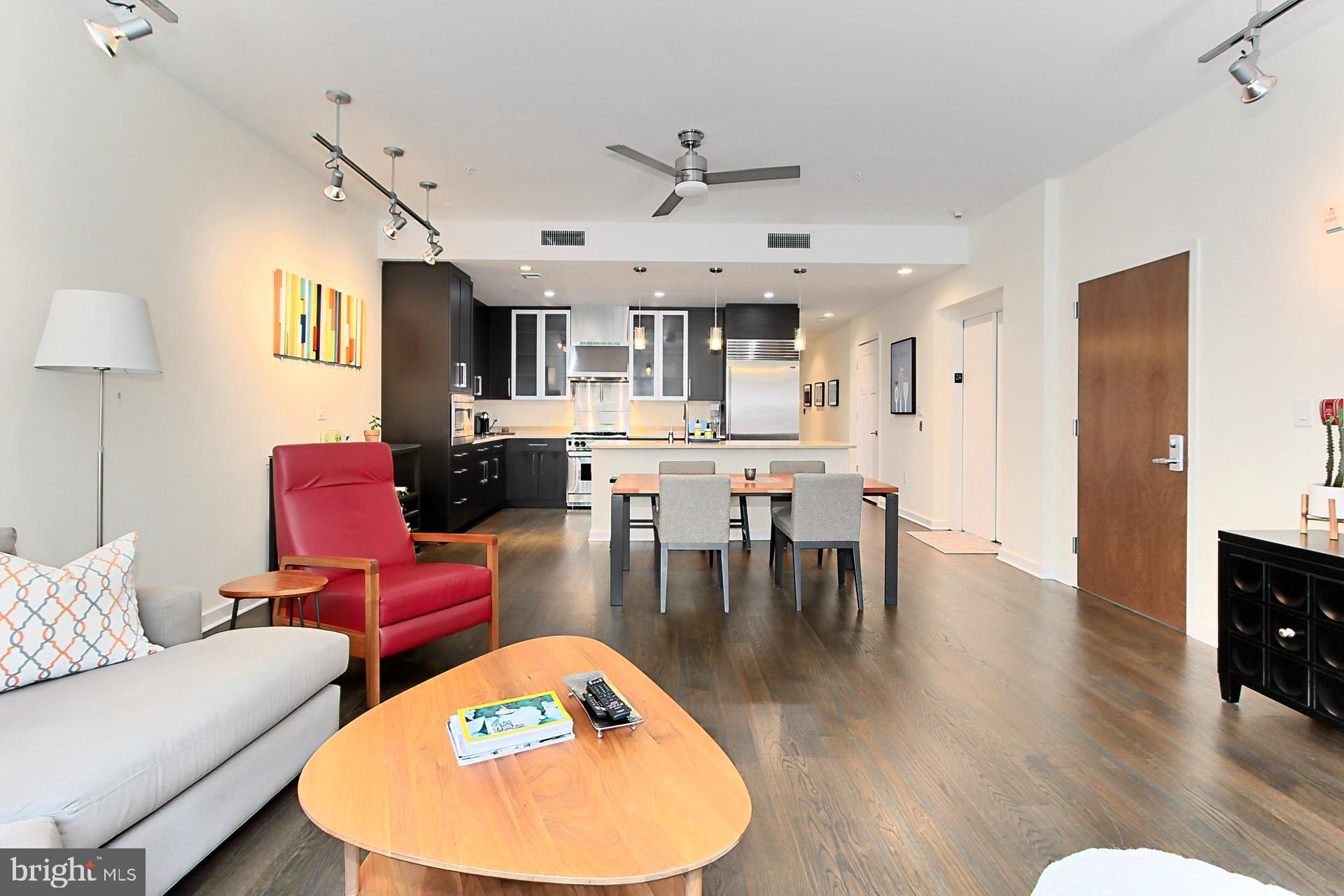 1700B Clarendon BOULEVARD Unit: 124