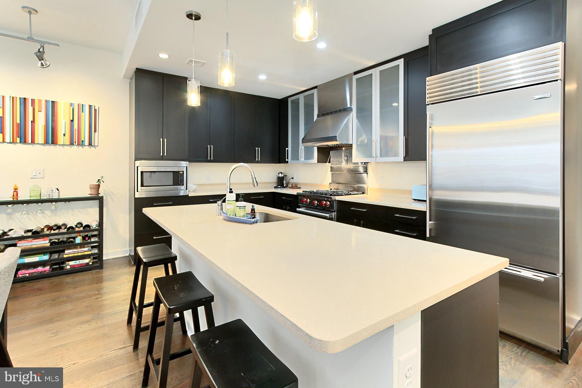 1700B Clarendon BOULEVARD Unit: 124