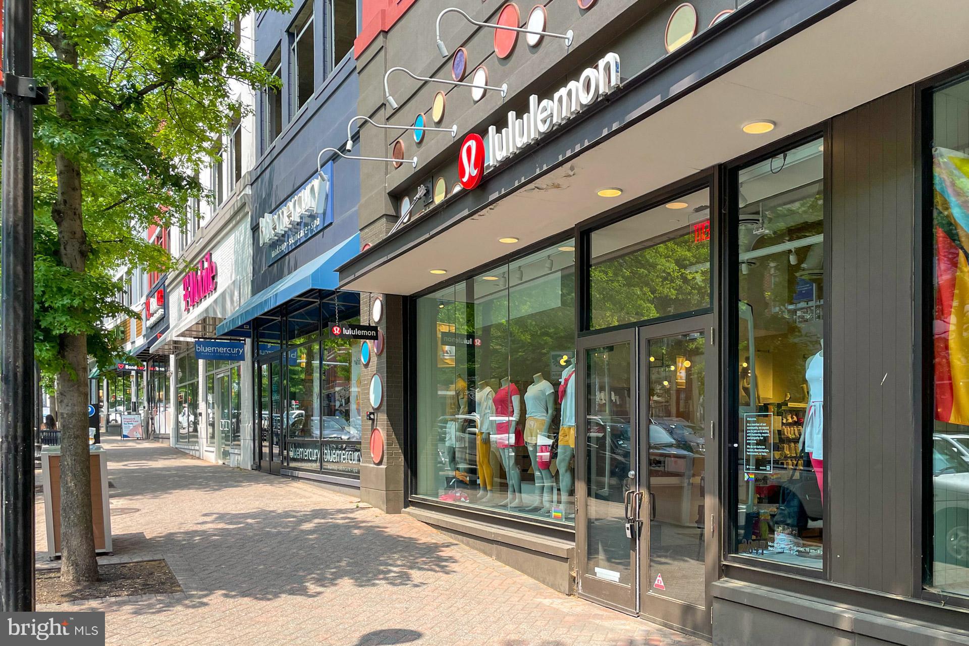 1700B Clarendon BOULEVARD Unit: 124