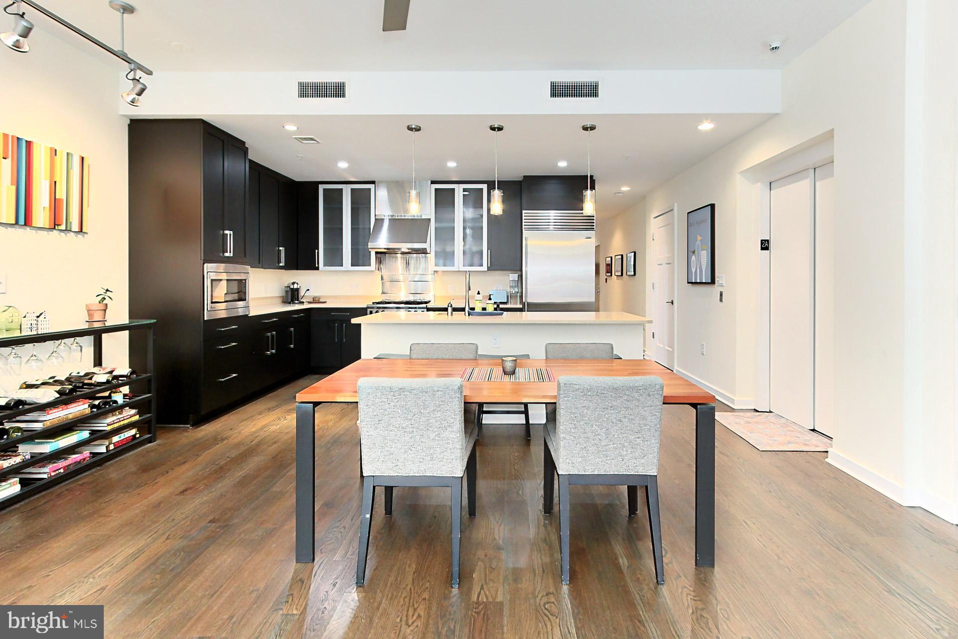 1700B Clarendon BOULEVARD Unit: 124