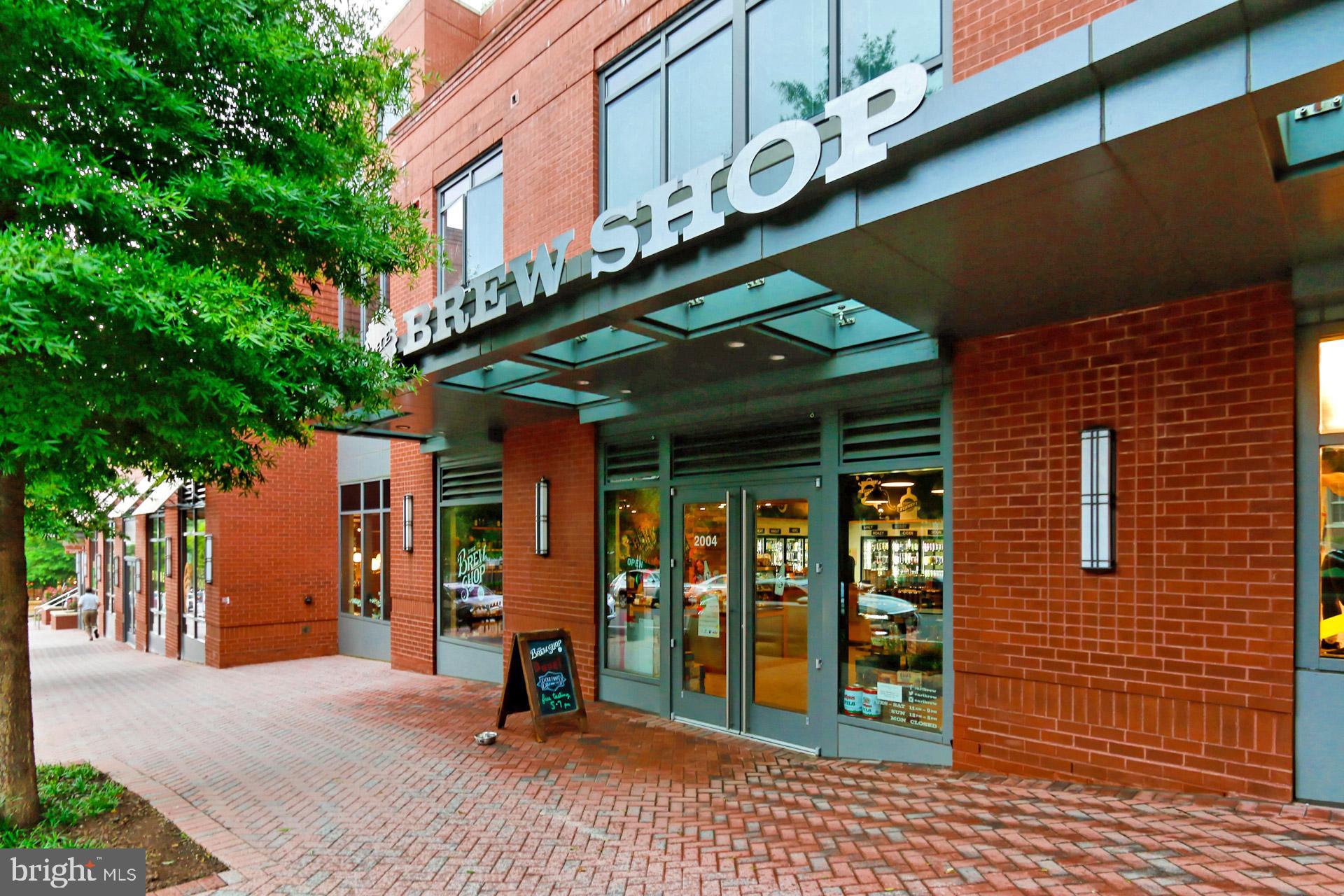 1700B Clarendon BOULEVARD Unit: 124