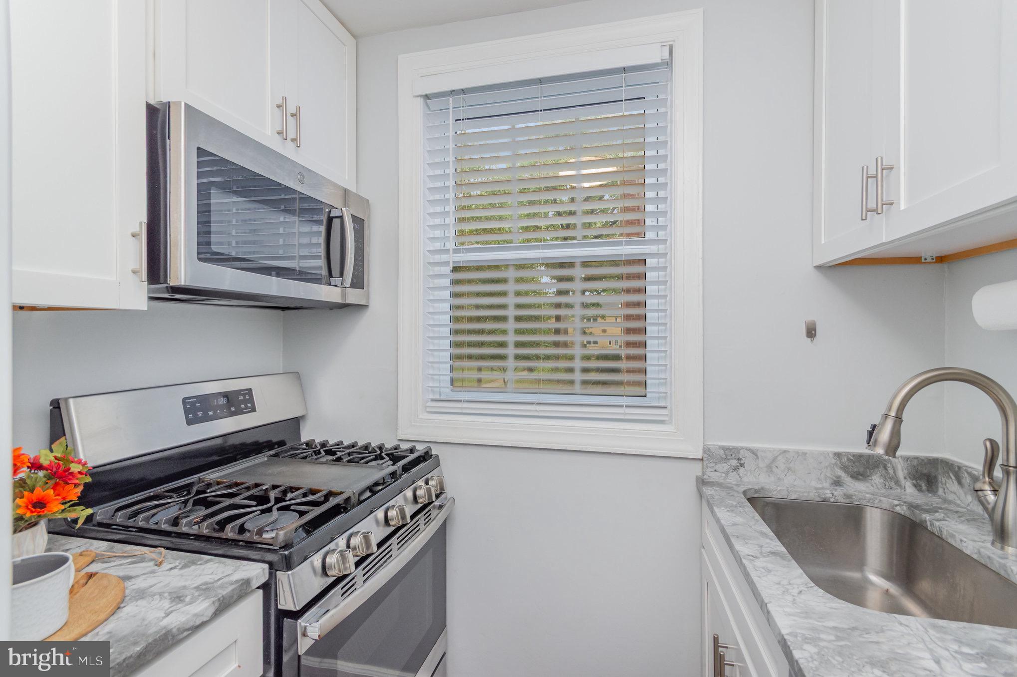 4324 2ND ROAD N 43241