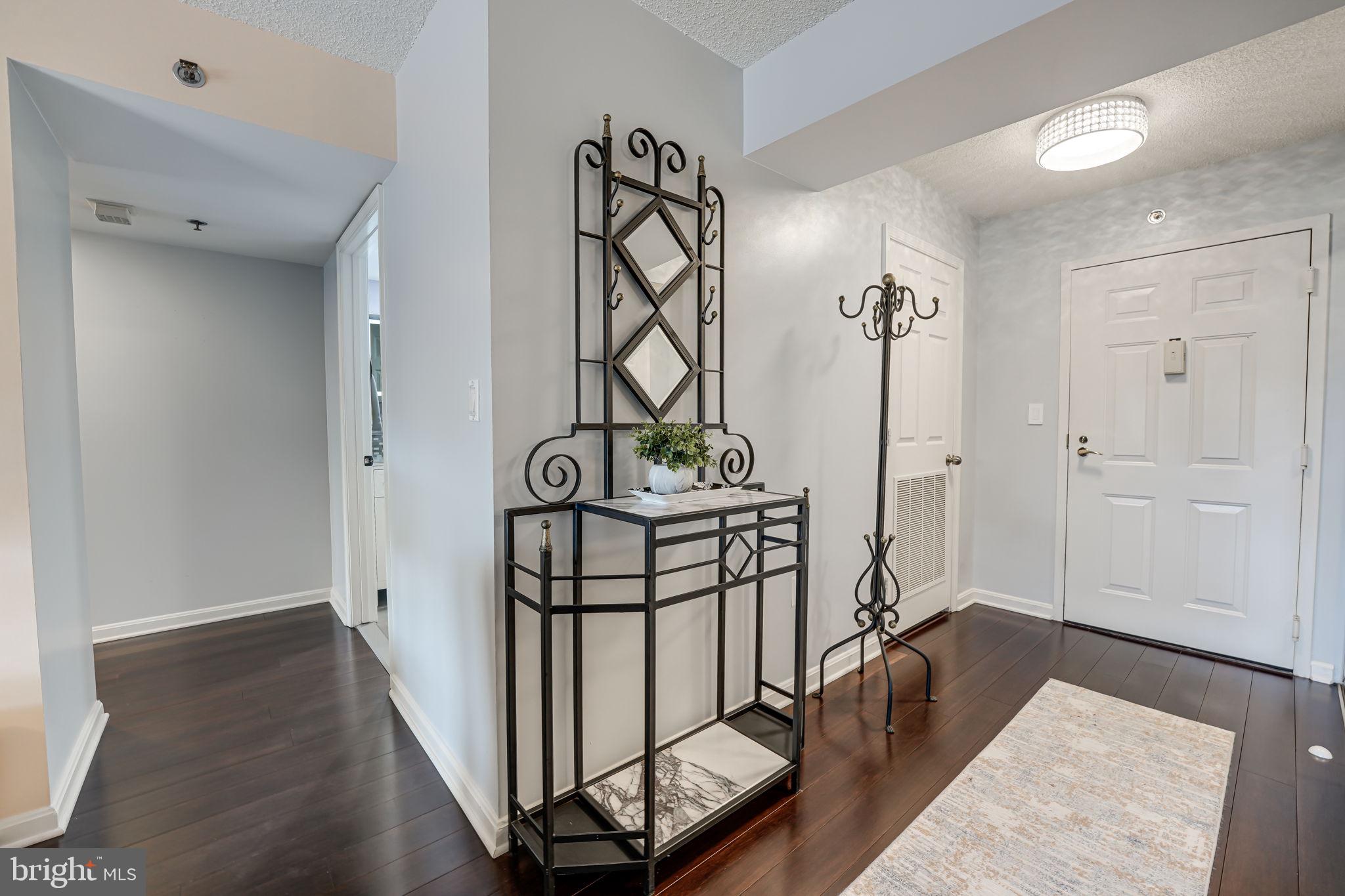 2181 Jamieson AVENUE Unit: 1501