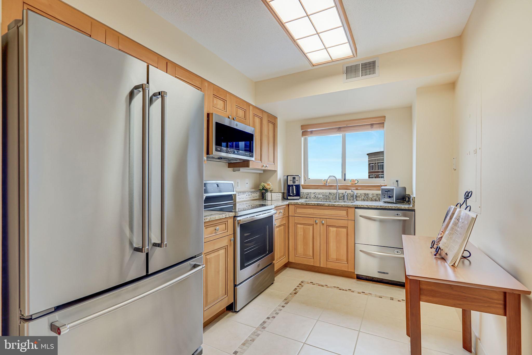 2121 Jamieson AVENUE Unit: 609
